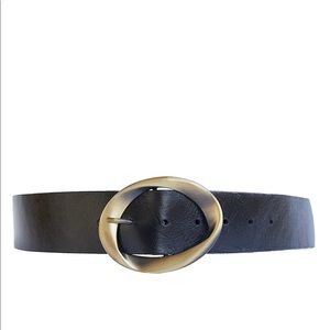 Genuine leather Zara belt Size 30 NWT